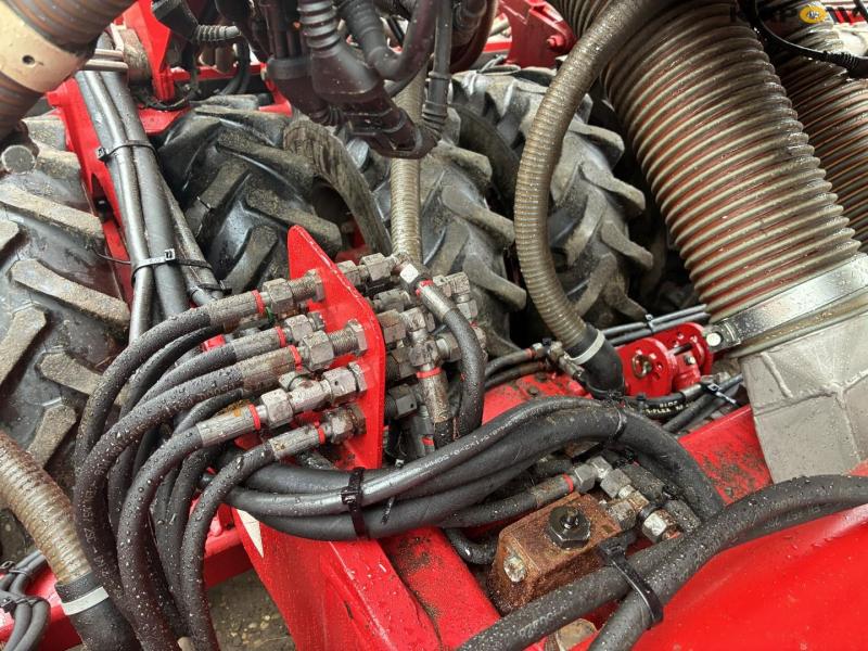 Horsch Pronto 6DC with Duodrill 52