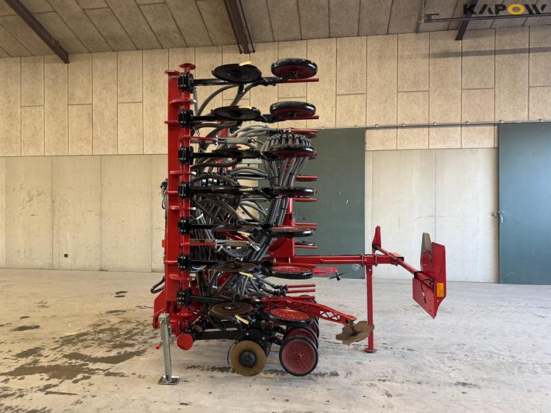 Horsch rapeseed equipment 8