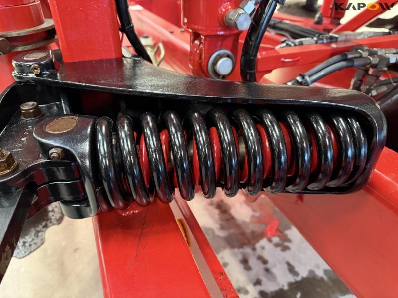 Horsch Terrano 6 MT depth harrow 28