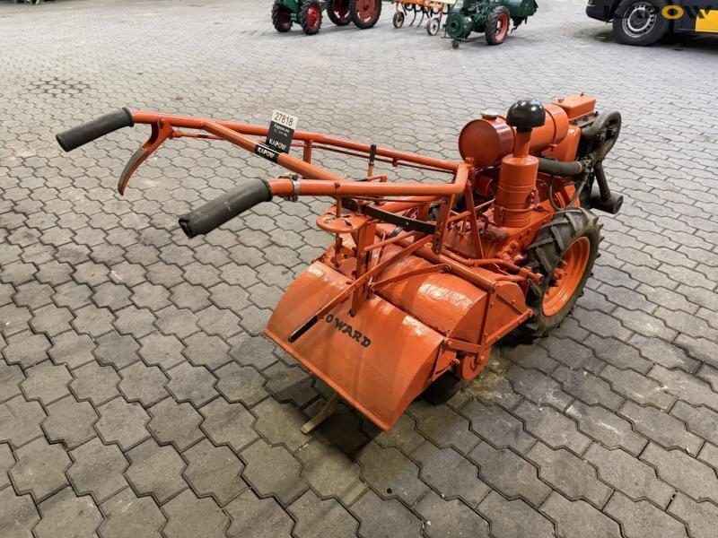 Howard tool carrier with cutter 5