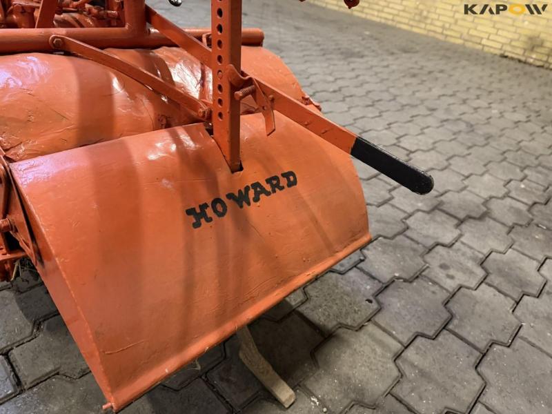 Howard tool carrier with cutter 32
