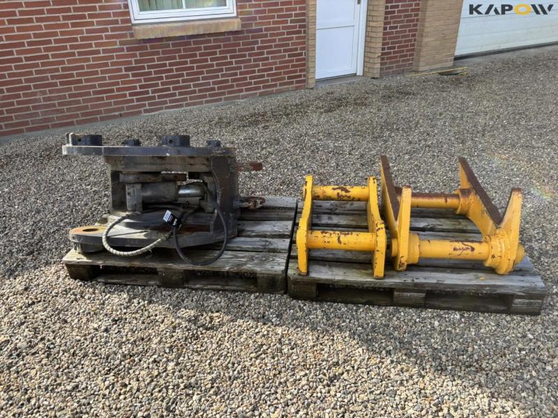 Quick hitch and Weld-on hitch 2