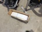Husqvarna DE120H/C3000 vacuum cleaner and filter 8