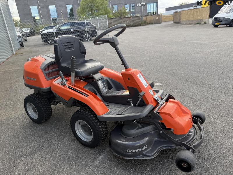 Husqvarna R214TC garden tractor 3