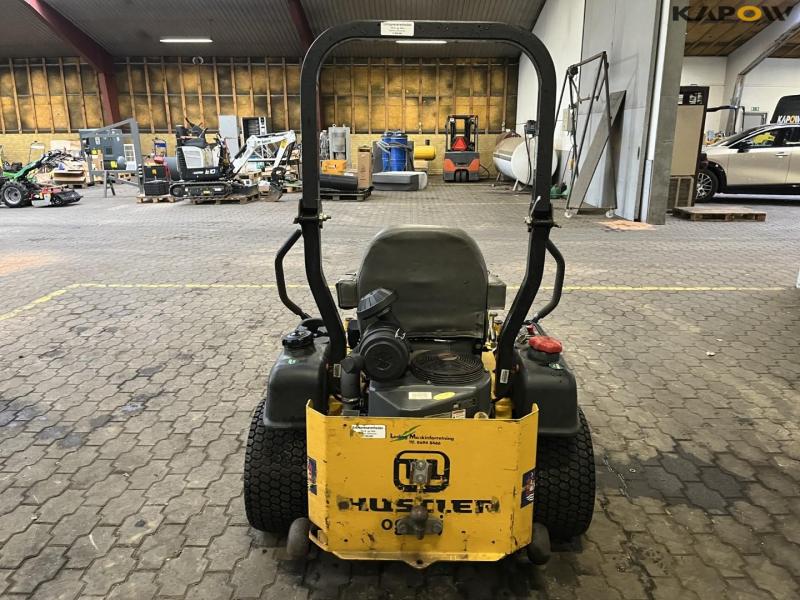 Hustler Fastrak SD lawn mower 6