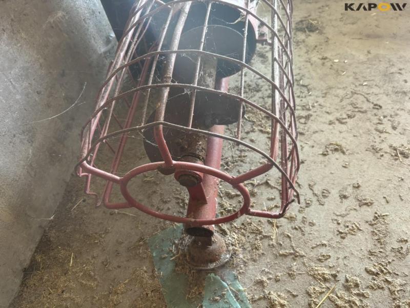 Hutchinson grain auger 8 meters 18