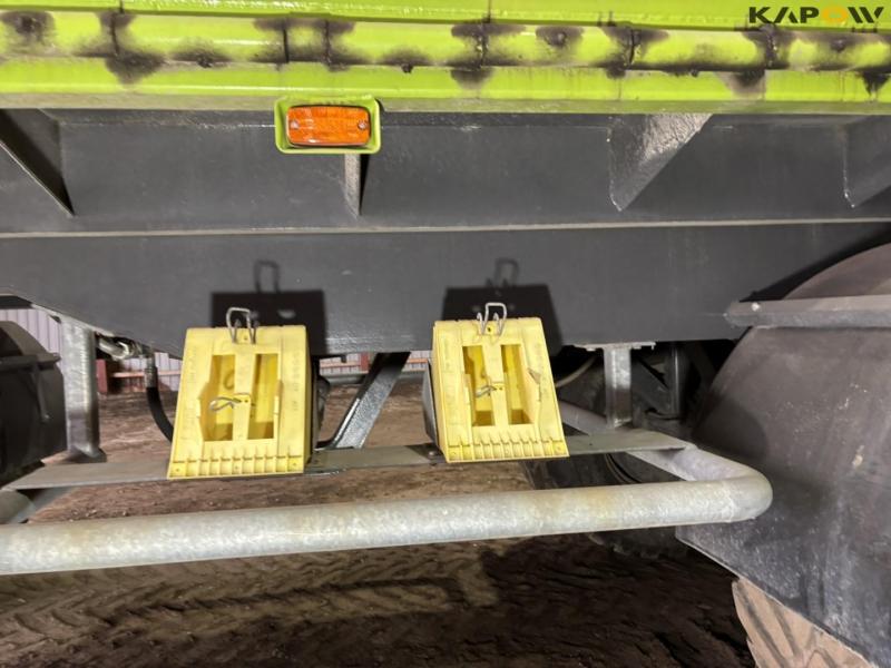 Hvamø 2 axle trailer with 2 way tipper 50