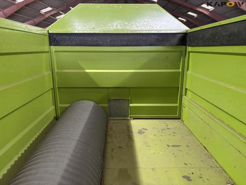 Hvamø 2 axle trailer with 2 way tipper 61