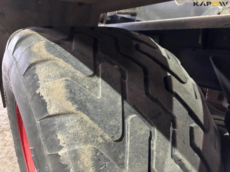 Hvamø hook lift with its own hydraulics 35