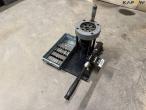 Hydraulic hose crimper 1