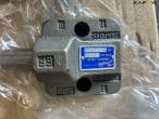 Hydraulic pumps/ Pistons and more 12