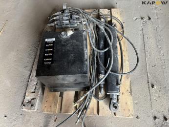 Hydraulic station with pistons