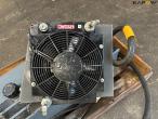 Hydraulic tank with cooler 9