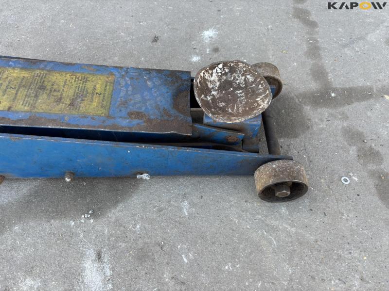 Hydraulic 2 ton jack 6