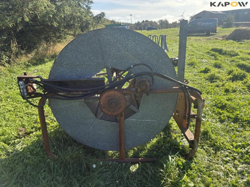 Hydraulic fence roller for three-point suspension 4