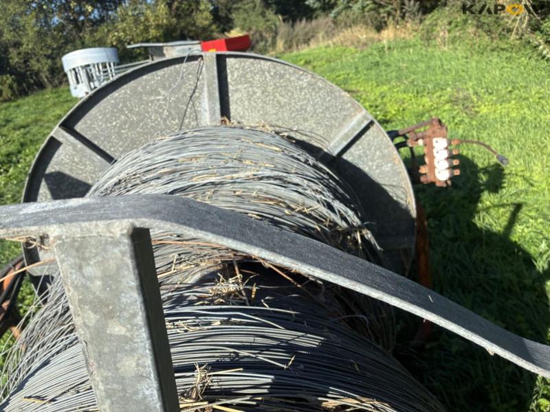 Hydraulic fence roller for three-point suspension 24