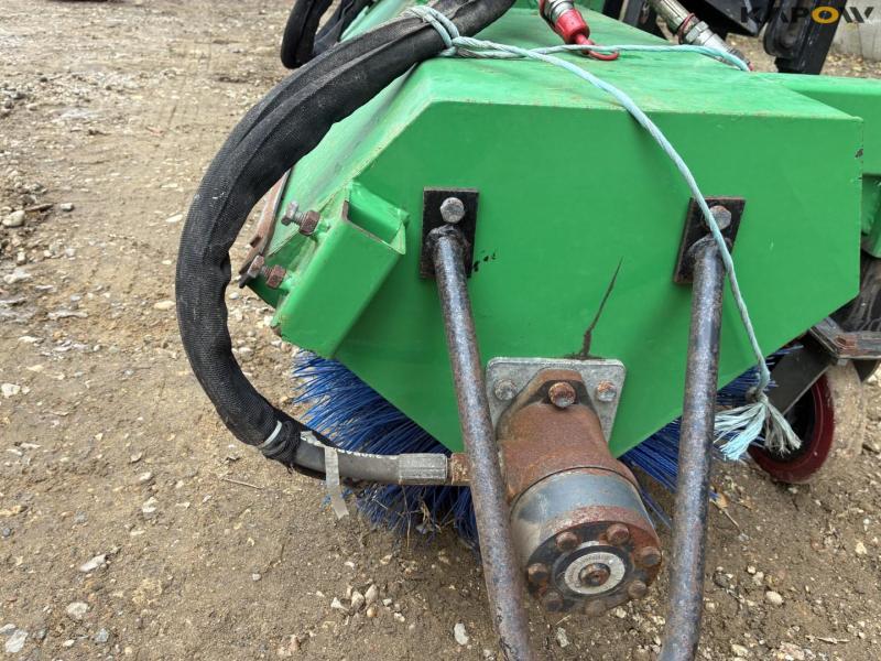 Hydraulic broom 150cm with Euro hitch. 11