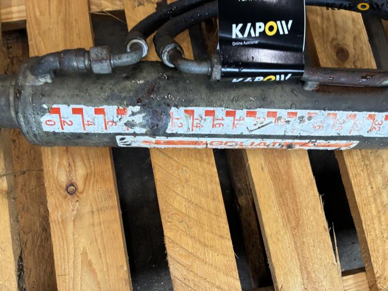 Hydraulic top link 4