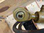 Hydraulic top link 10