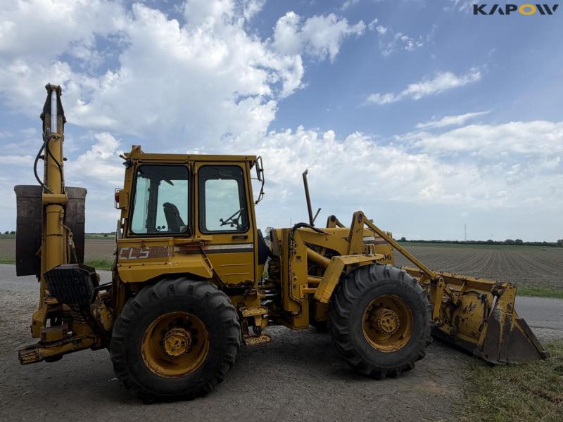 Hydrema 806 CLS backhoe loader 4