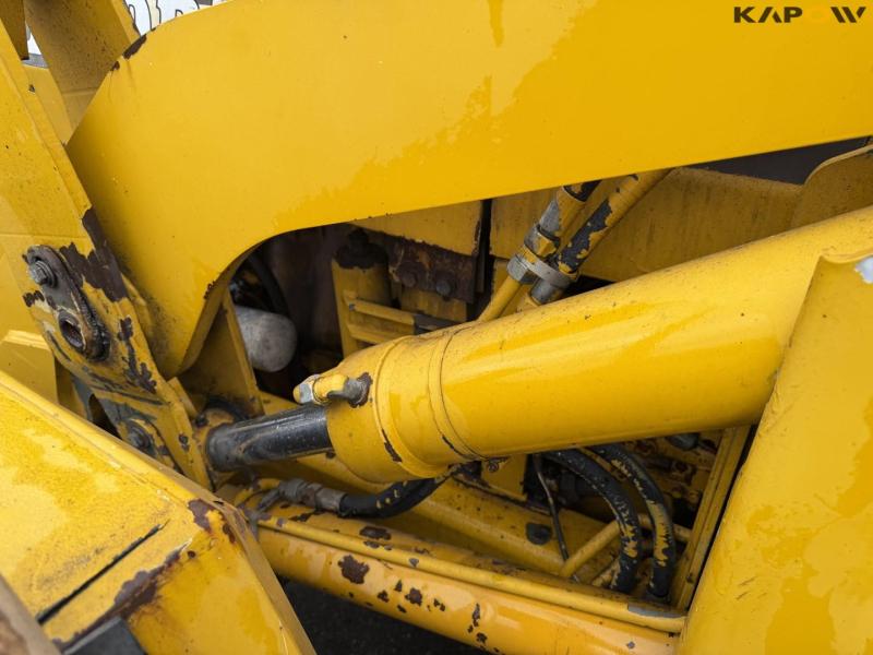 Hydrema 806 backhoe loader 20