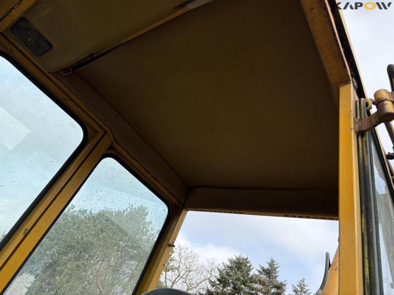 Hydrema 807 backhoe loader 75