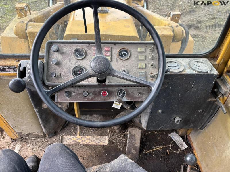 Hydrema 807 backhoe loader 76