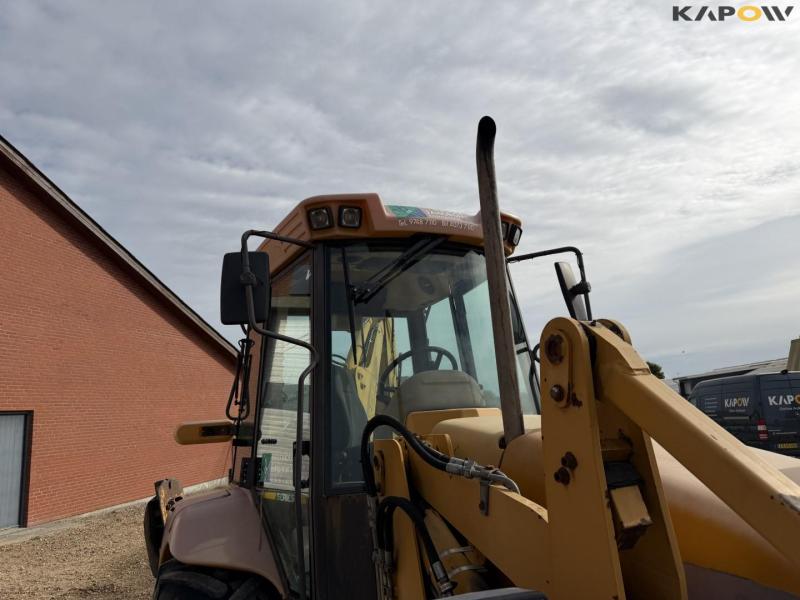 Hydrema 906C backhoe loader 15
