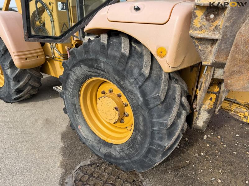 Hydrema 906C backhoe loader 57