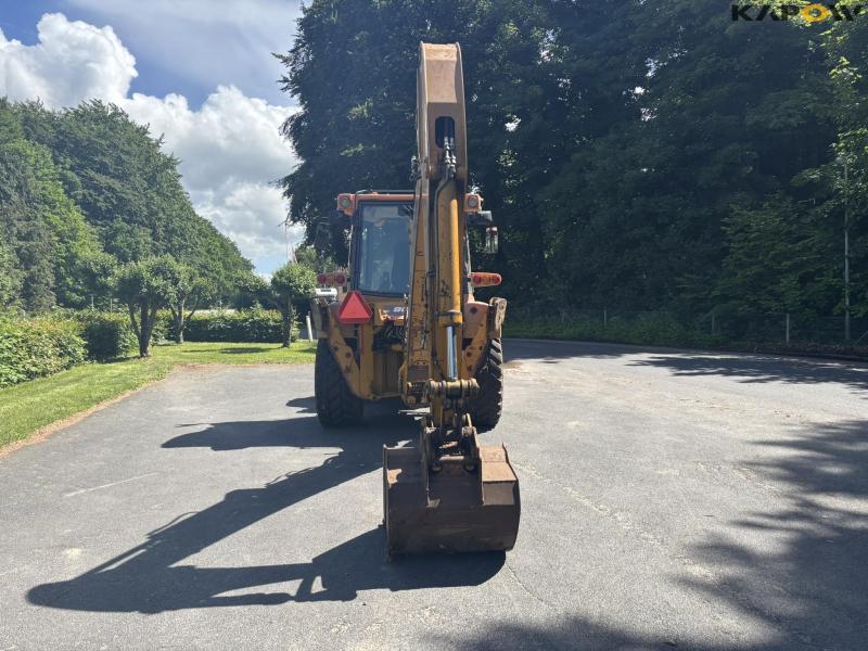 Hydrema 906D backhoe loader 6