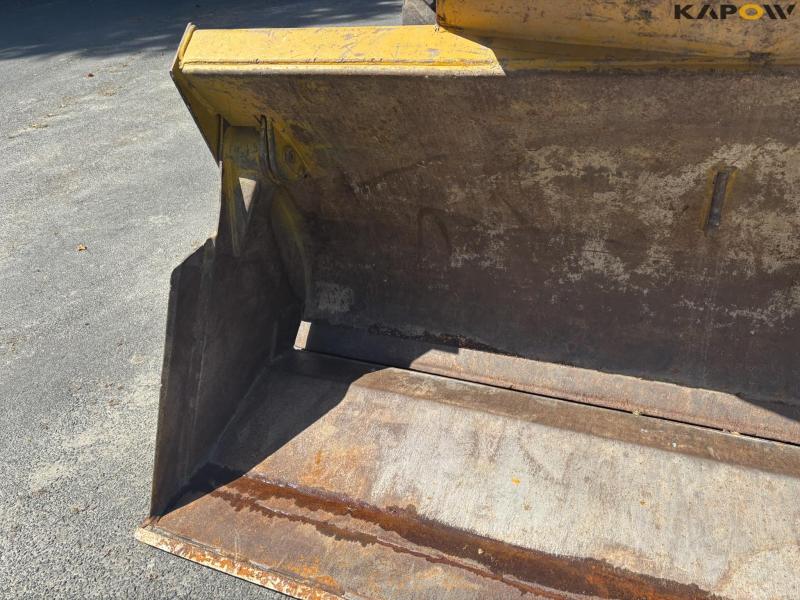 Hydrema 906D backhoe loader 11