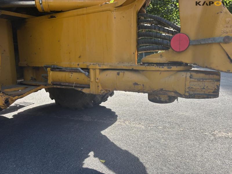 Hydrema 906D backhoe loader 55