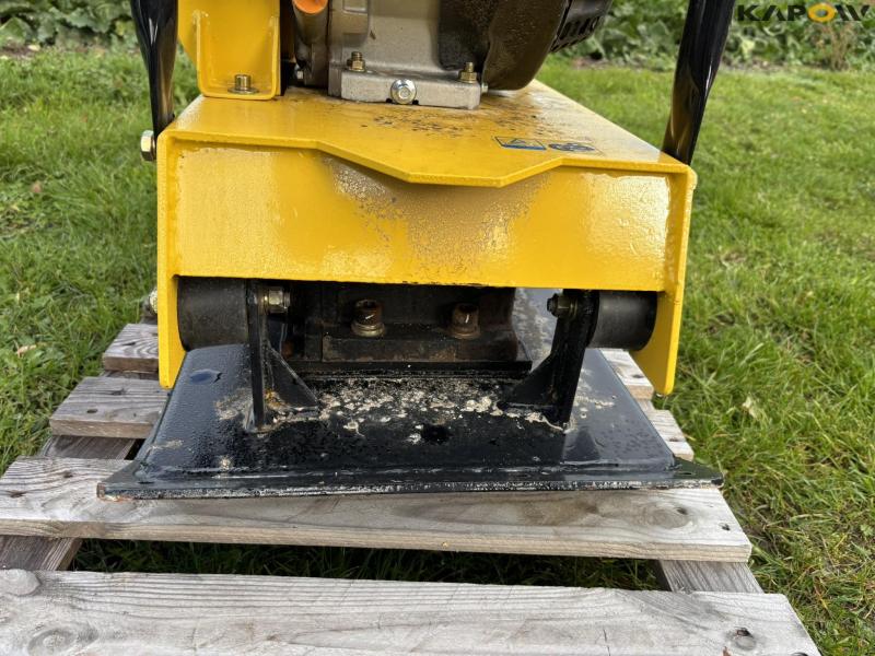 Hyundai plate vibrator 155 kg 11