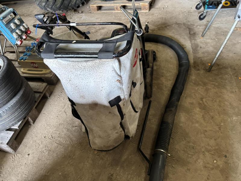 IBEA Turbo 70 leaf vacuum 4