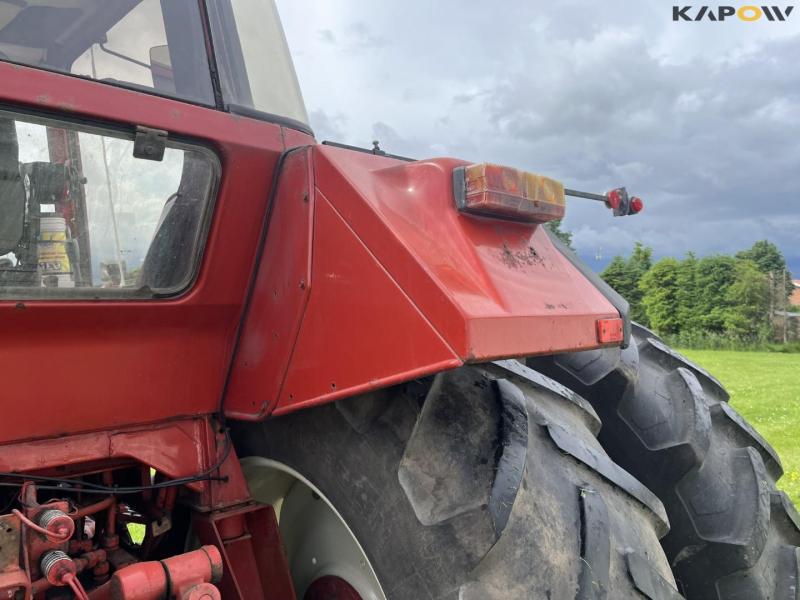 IH 1255 tractor with twin wheels 38