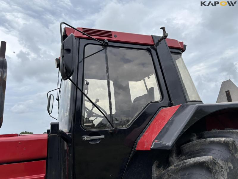 IH 1455 AXL 4 WD tractor 41