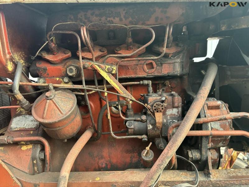 IH 504 high crop tractor 12