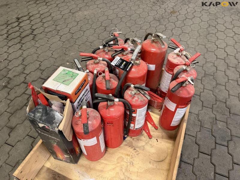 Fire extinguisher 15