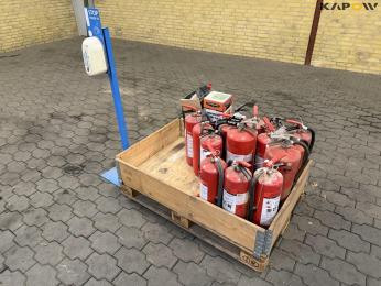 Fire extinguisher