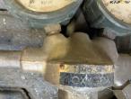 Oxygen and gas set 16