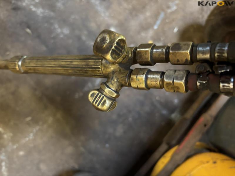 Oxygen and gas equipment 10