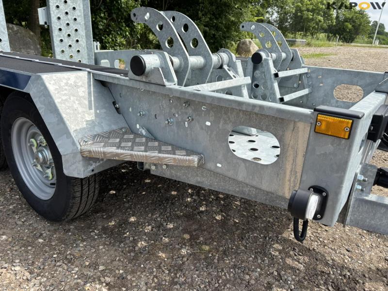 Indespension Ad27bt machine trailer 2700 kg 16