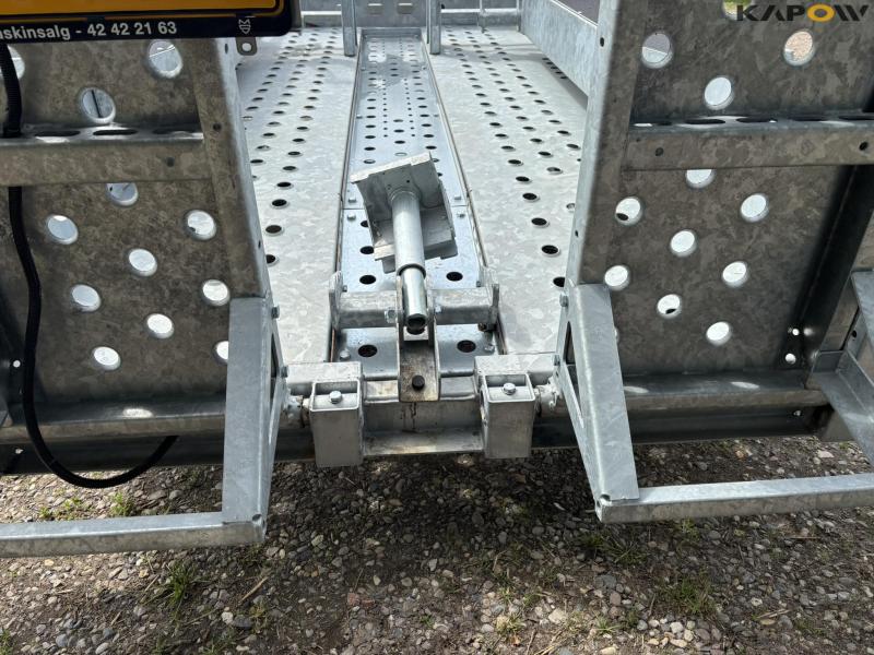 Indespension Ad27bt machine trailer 2700 kg 27