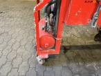 Industrial vacuum cleaner 18