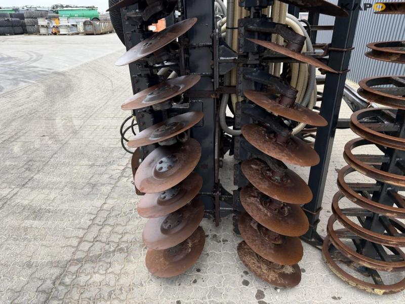 Inter Tech J-disk 7.5 meter disc harrow 41