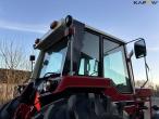 International Harvester 886 tractor 19