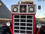 International Harvester 886 tractor 56