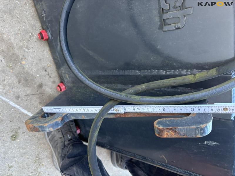 Intertech grab handle with Eurotrac hitch 25
