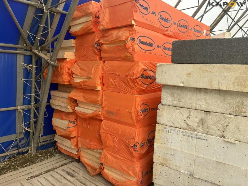 Insulation boards in flamingo 7