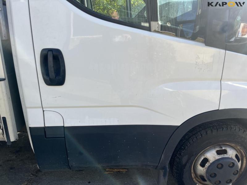 Iveco 35C15 van 16
